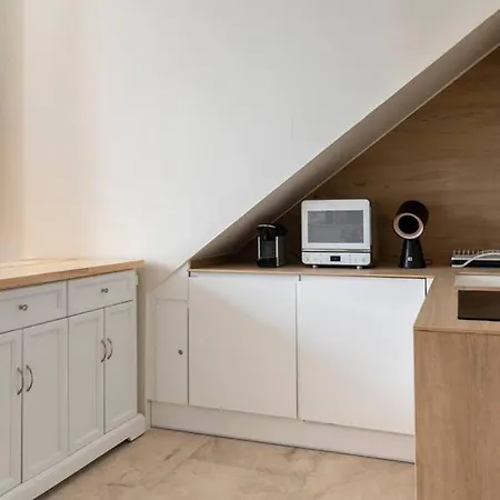 Elegante Loft En Calle Magallanes *